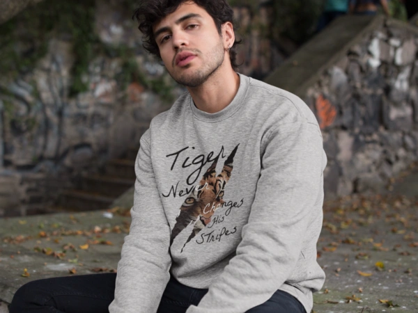 Tiger-Changes-Strips-Side